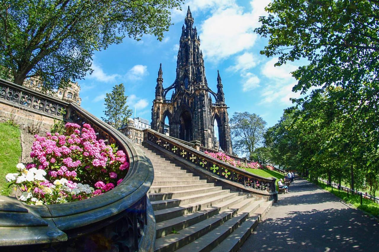 Spacious City Centre Family Room Edimburgo Esterno foto