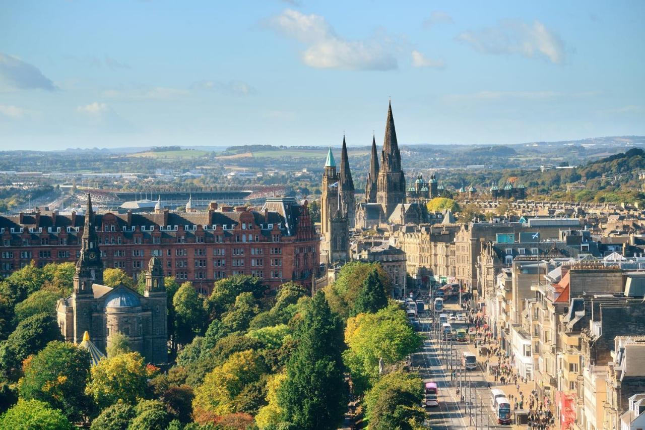 Spacious City Centre Family Room Edimburgo Esterno foto